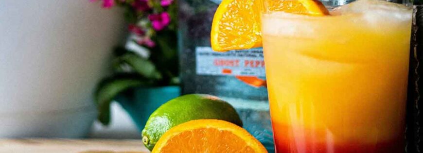 «Tequila Sunrise», ένα cocktail που το χαρακτηρίζει ο χρωματισμός του